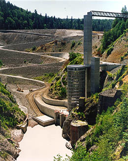 Mud Mountain Dam