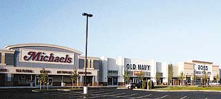At Lakewood Towne Center, Deacon built five 150,000-square-foot buildings for key big-box retailers.