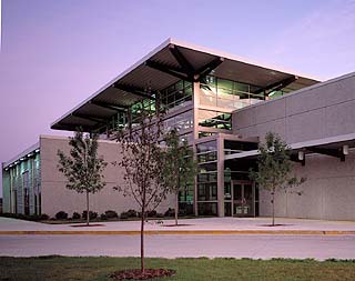 Boxwood: YMCA and Rehabilitation Center, Iowa