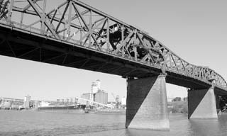  Broadway Bridge/ Portland DJC