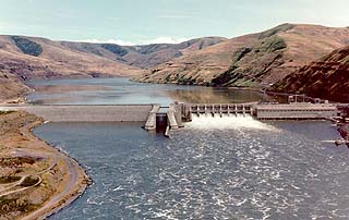  Lower Granite Dam 