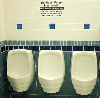  Waterless urinals 